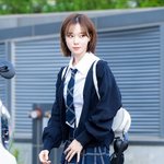 <b>윈터</b> 다리 예쁘다