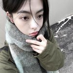 이런 분위기 내려면 <b>화장</b> 어케 해야됨