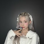 [모두드루와] <b>은발</b>이 너무 잘받는 케플러 휴닝바히에