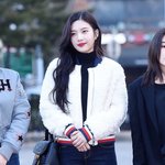 조이 이때 6년 <b>전이</b>래...