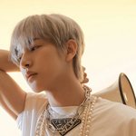 [NCT드림] 목에 뭐걸린거 사진<b>본지</b> 20분만에 알아챔;