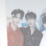 [ZB1] 센터즈 머리에 케이크 <b>토퍼</b> 꽂은거 개귀엽네 ㅋㅋㅋ