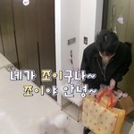 아기한테 계속 <b>거절</b> 당하는 김재중