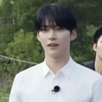 [ZB1] 성한빈 흰<b>셔츠</b> 진짜 사람 기분 이상하게 만듦