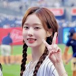 [이것좀봐줘] <b>윈터</b> 이번엔 땋은 머리 햇네