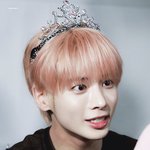 [TXT] 주웠는데 태현이 이 사진 진짜 <b>예쁘다</b>
