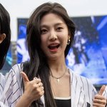 닝닝 블핑 <b>제니</b>보단 레벨 조이 <b>닮음</b>