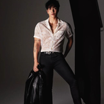 김필은 진짜 무대에 있을 <b>때</b> 행복한가봄