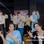 [모두드루와] <b>틱톡</b>커도경수가 있을수잇는 단어였음??