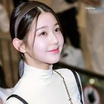 장원영 <b>피부</b> 진짜 좋다