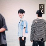 [ZB1] 건욱이 옷 너무 찢어진거 <b>아냐</b>?