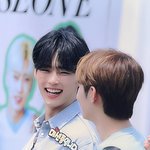 [ZB1] 완전 <b>청춘</b>이다