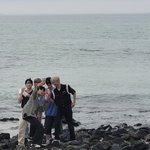 [ZB1] 근데 애들 <b>저번</b>부터 이 음료수 들고있던데