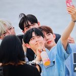 [ZB1] 아 제베원 셀카 좀 쥬<b>세요</b>