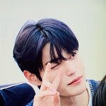 [ZB1] 지웅이 얼굴은 볼때마다 <b>경이</b>로워