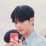 [ZB1] 김태래 <b>핸드폰</b> 볼 사람