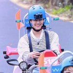 [ZB1] 장난치기 3초전 표정인 김규빈, <b>아무것</b>도 모르는 석매튜