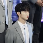 유승언 잘<b>지내</b>?