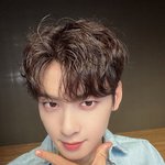 이목구비 내 미래보다 <b>뚜렷</b>한 남돌