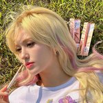 무료로 보기 아까운 <b>여</b><b>돌</b> 비주얼