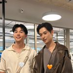 [모두드루와] 상견니 남주와 더보이즈 주연 <b>펜디쇼</b> 투샷