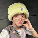 데뷔 후 처음 받는 손편지에 감동 받아 6분짜리 영상편지 올린 아이돌