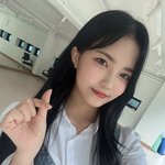 라필 <b>서원</b>이 점점 예뻐지는 듯