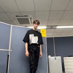 볼때마다 <b>문짝</b>만한 피지컬에 놀라는 아이돌