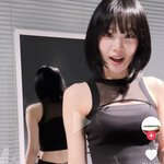 김채원은 말랐는데 볼륨감까지 <b>탈인간</b>이네