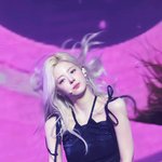 <b>리아</b> 진심 개이쁘다..