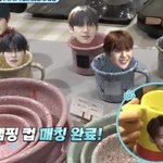 [ZB1] 아니 <b>컵</b>이 8개 <b>밖</b>에 없었던 것도 웃김