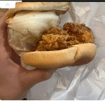 성대 맘스터치 매장 퀄리티 논란
