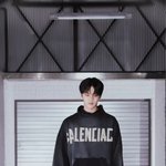 [ZB1] 김규빈 ㅈ나 모델같음