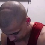 얘들아 헤드폰 오래 쓰면 두개골 <b>변형</b>옴