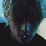 <b>입술</b>이 얼마나 두꺼우면 이어커프를 <b>입술</b>에 낌