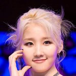 라필루스 Who's Next 컴백 쇼케이스 기사 사진