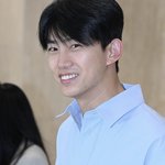 [<b>아이브</b>] 안유진이랑 옥택연 닮았당