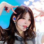 돌아간다 돌아간다 <b>입덕</b> 회전문