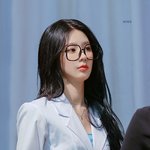노래도 잘하고 얼굴도 잘<b>하네</b>