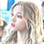 아이들 우기 이사진 뭔가 <b>하두리</b> <b>감성</b>