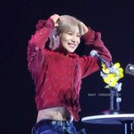 두달동안 변화한 샤이니 <b>태민</b>의 복근 상태