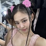 제니 <b>vs</b> 닝닝 누가 더 이쁨?