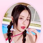 르세라핌 허윤진 웨이크<b>메이크</b> 새 화보 떴는데 바비 같다