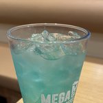 메가커피에 <b>하이볼</b> 에이드 나왓다 ㅋㅋ