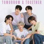 [TXT] 이거 <b>가족사진</b> 같음