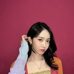 <b>신비</b> 정도면 눈매 올라간거야?