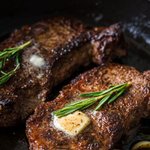 오랜만에 <b>칼질</b> 한번 해볼까