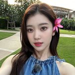 눈이 오바 조금 보태서 <b>주먹</b>만 해