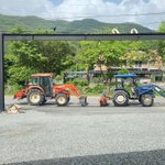 중장비(트랙터2대)로 사업장 <b>출입구</b>를 막고 배째라는식..?