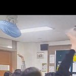 솔직히내 팔만봐도 이해<b>가지</b>않냐??